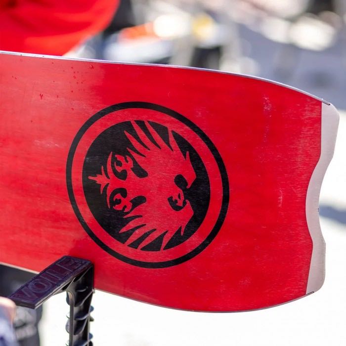 TAVOLA NEVER SUMMER V TWIN 